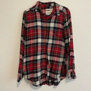 American Eagle Red Navy Plaid Boyfriend Shirt